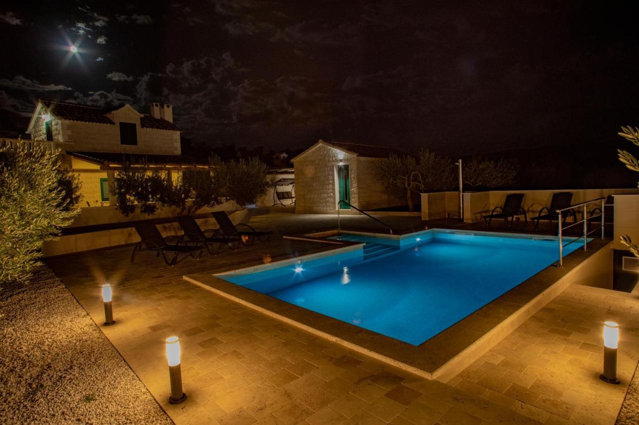 Opg Villa Meri Pucisca Extérieur photo