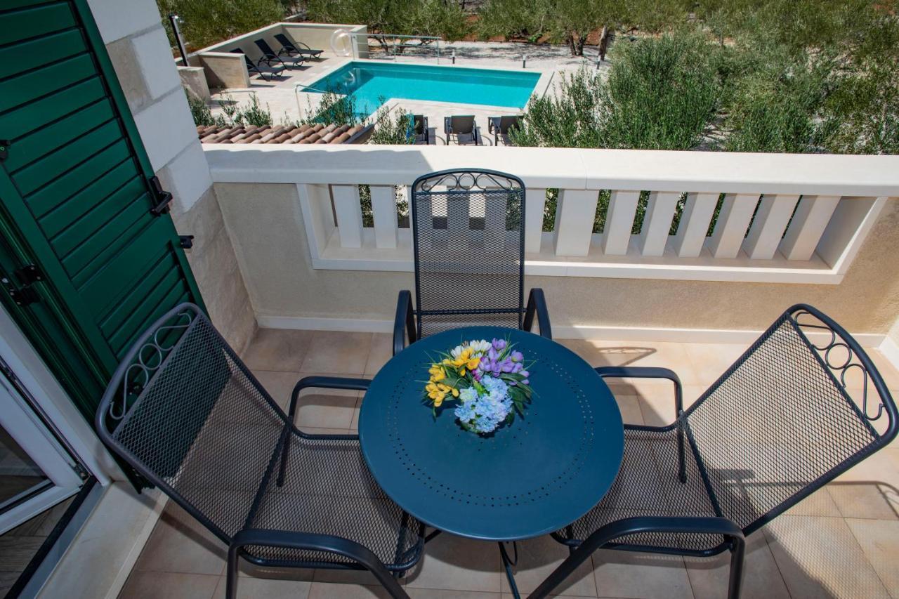 Opg Villa Meri Pucisca Extérieur photo
