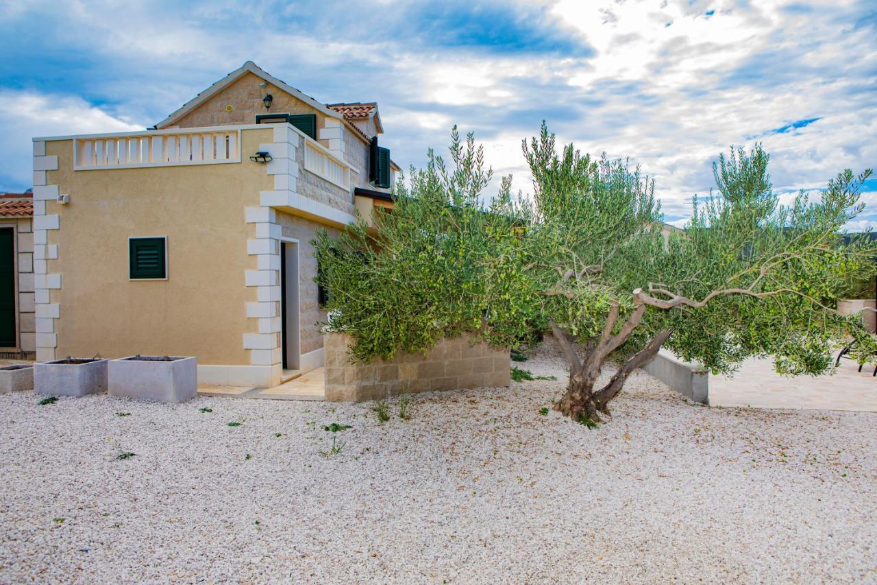Opg Villa Meri Pucisca Extérieur photo