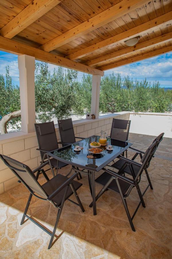 Opg Villa Meri Pucisca Extérieur photo