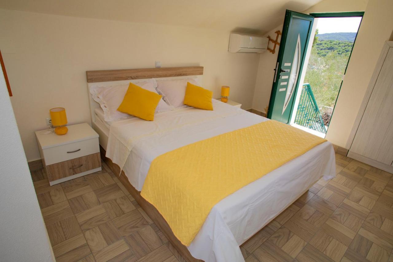 Opg Villa Meri Pucisca Extérieur photo