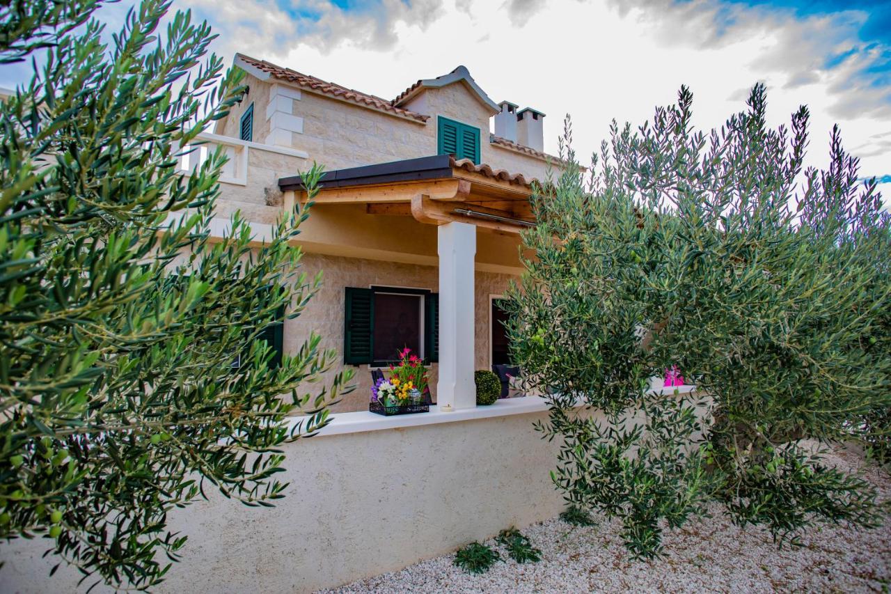 Opg Villa Meri Pucisca Extérieur photo