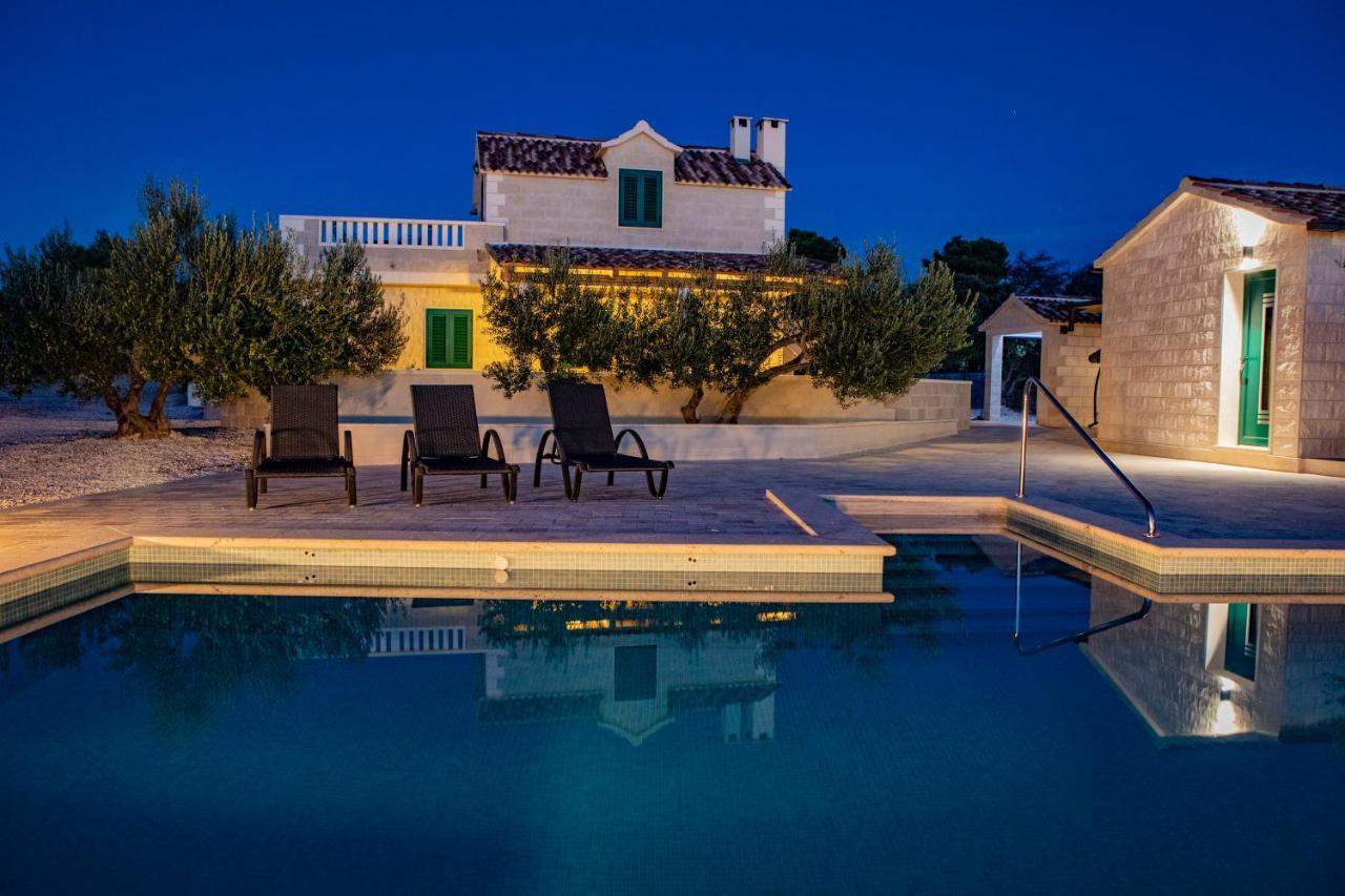 Opg Villa Meri Pucisca Extérieur photo